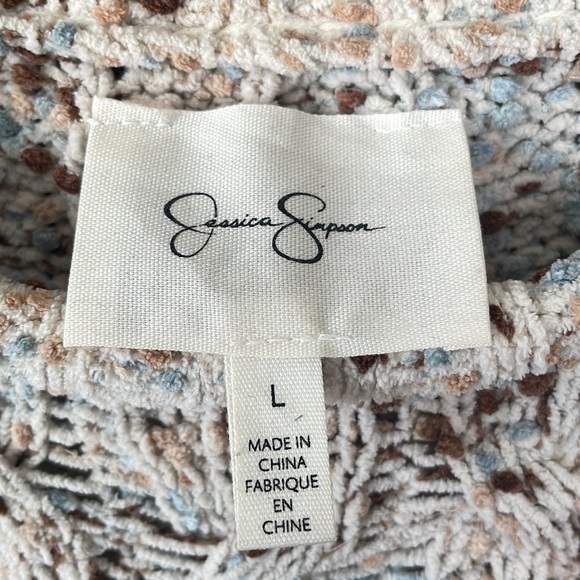 Jessica Simpson cropped sweater - Picture 2 of 4